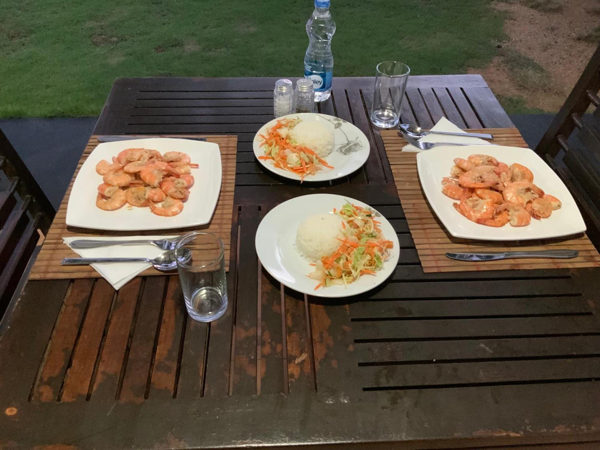 Ashen'S Beach House Boossa Bagian luar foto