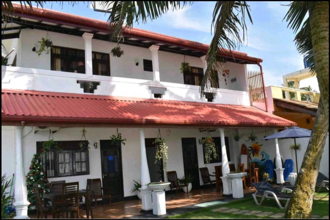 Ashen'S Beach House Boossa Bagian luar foto