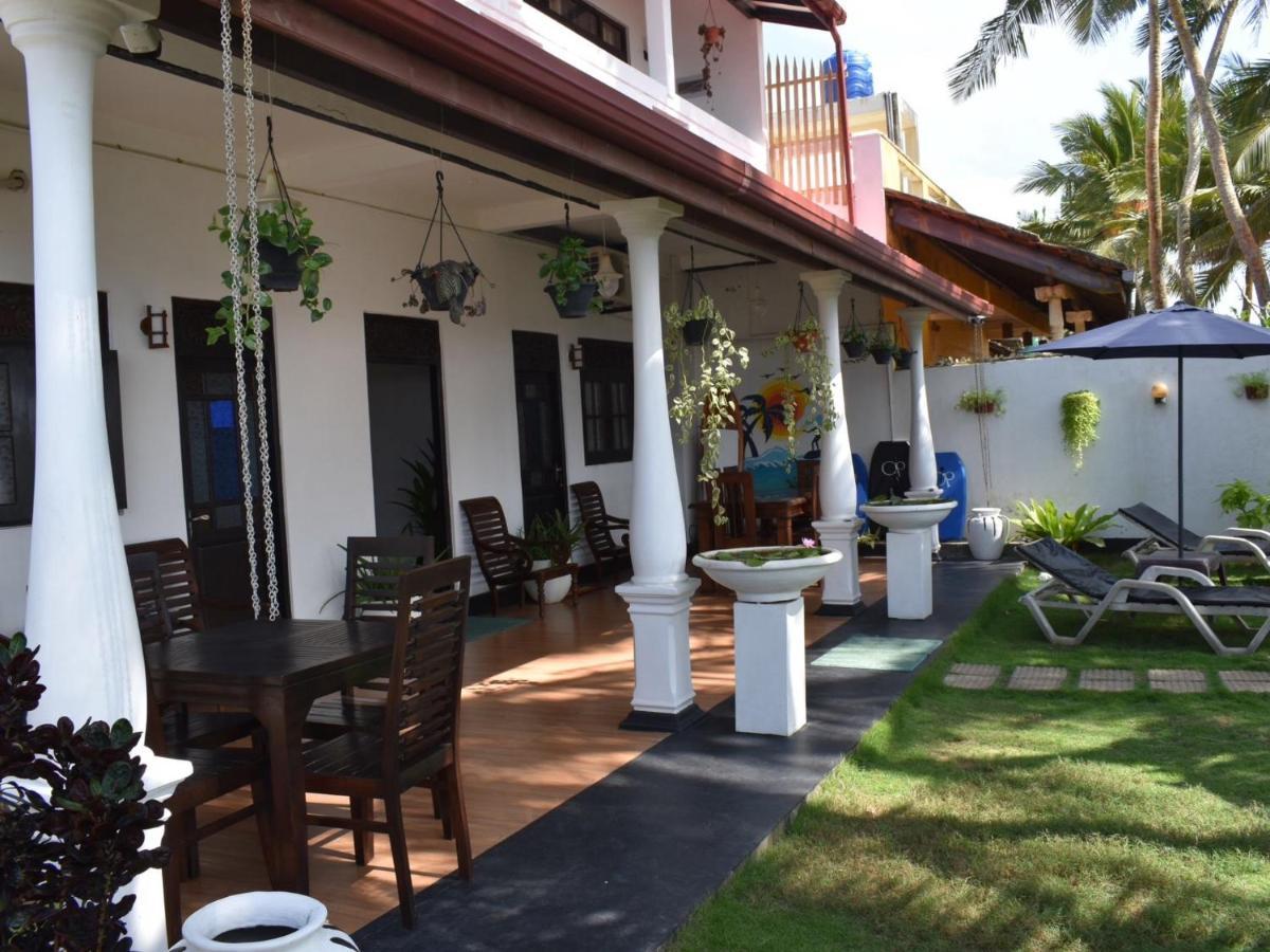 Ashen'S Beach House Boossa Bagian luar foto